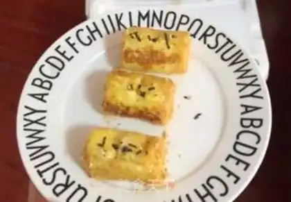 Make Toast pine rolls step 7