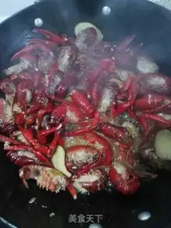 Make Spicy lobster step 3