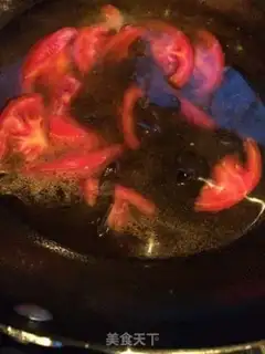 Make Autumn tomato egg soup step 4
