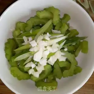 Make A cold, bitter melon step 5