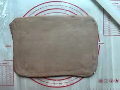 Make Coco Bread Bar step 4