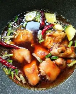 Make Spicy roasted pig hoof step 5