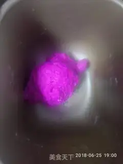 Make Flamingo noodles step 1