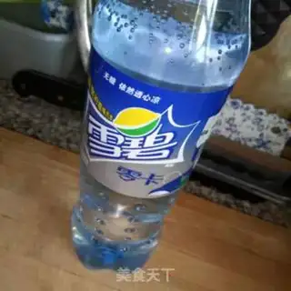 Make Fresh sauna lemonade step 1