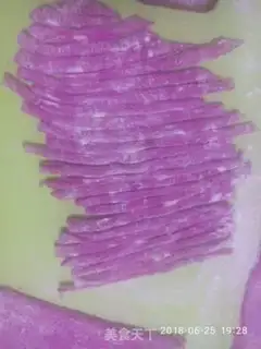 Make Flamingo noodles step 3