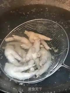 Make Hot chicken claws step 6