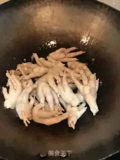 Make Hot chicken claws step 7