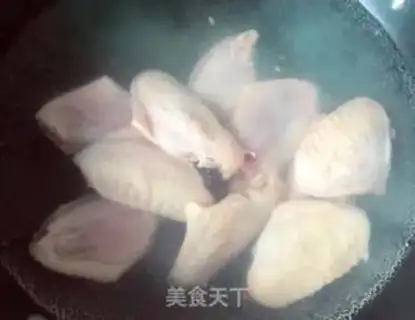 Make Coke chicken wings step 1