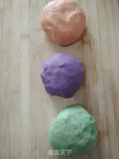 Make Colored candy dumplings step 0
