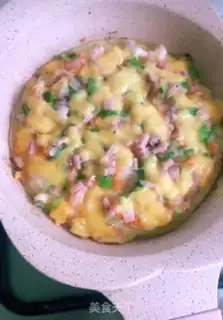 Make Shrimp bacon pizza step 5