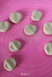 Make Sphinx pork dumplings step 5