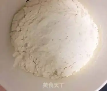 Make Apple donuts step 1