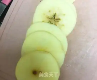 Make Apple donuts step 3