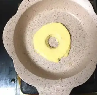 Make Apple donuts step 6
