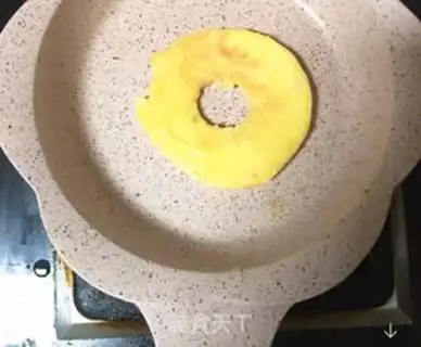 Make Apple donuts step 7