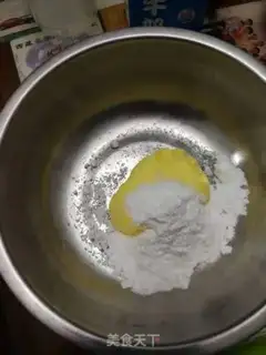 Make Red clouds and cookies step 0