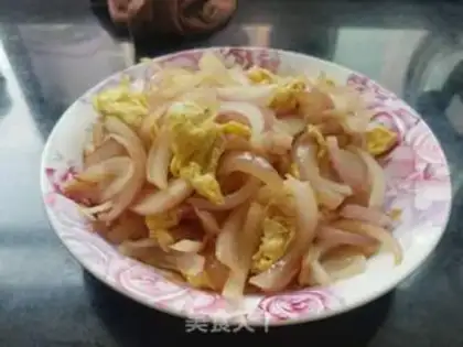 Make Onion fried eggs step 5
