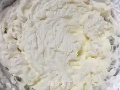 Make You know, a childhood marshmallow cream cake step 4