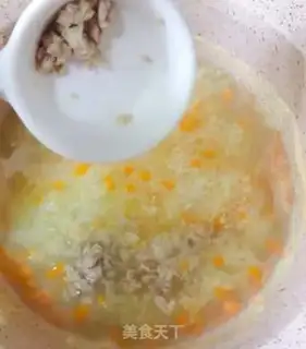 Make Carrot mushrooms and pork porridge step 4