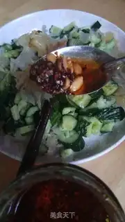 Make cucumber with silver ears step 4