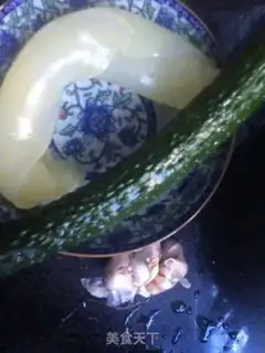 Make cucumber silk powder step 0