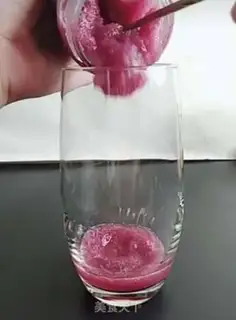 Make Grape smoothie step 7