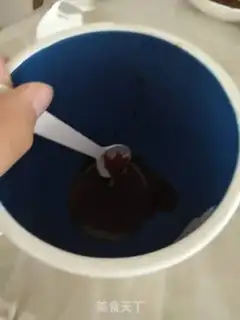 Make Chocolate milk step 0