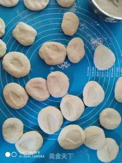 Make Bean buns step 9