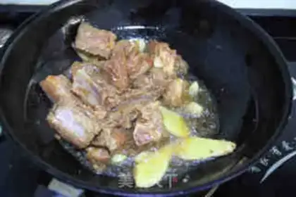 Make Gin and garlic tea chops step 3
