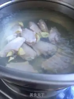 Make Coke chicken wings step 1
