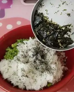 Make Vegetable shrimp rice step 2