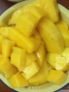 Make Mango juice step 0