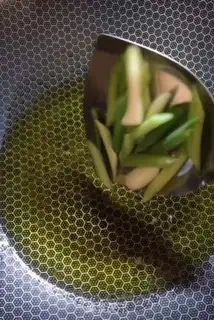 Make Pizza onion step 3