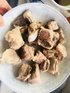Make Mountain medicine and bone soup step 0
