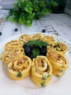 Make Meat pine egg cheese roll step 8