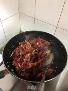 Make Garlic lobster step 4