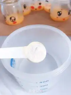 Make Rainbow pudding step 3