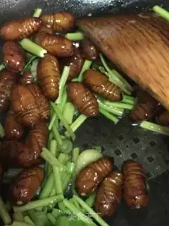 Make Fried silk step 5