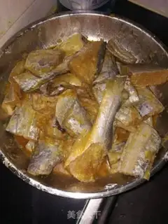 Make Red-fried fish step 0