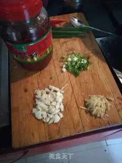 Make Red-fried fish step 1