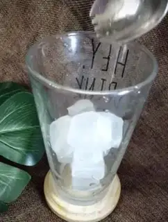 Make Lemon iced tea step 2