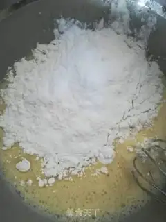 Make Flamingo egg muffin step 3