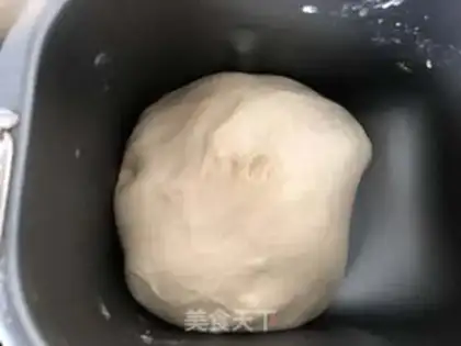 Make Chinese milked toast step 3