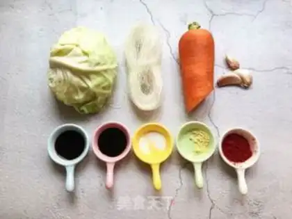 Make A cold-mixed fan dish step 0