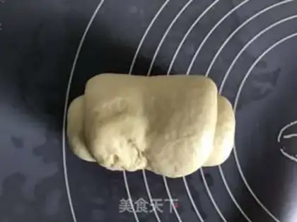 Make Chinese milked toast step 7