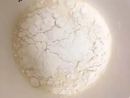 Make Milky steam cake step 1