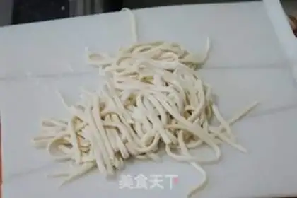 Make Hot noodles step 3