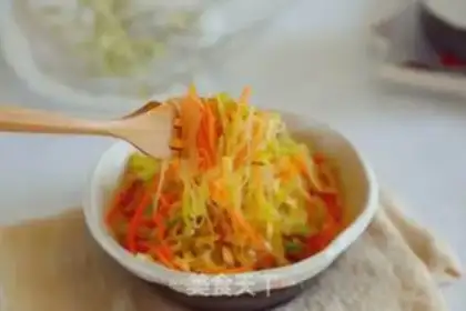 Make A cold-mixed fan dish step 9