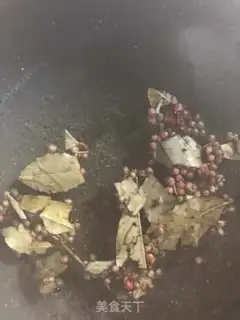 Make Spicy pepper chicken claws step 2