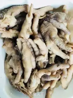 Make Spicy pepper chicken claws step 5